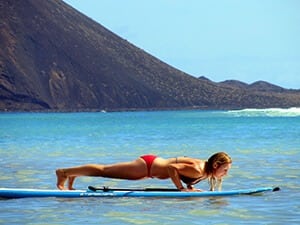 SUP yoga plank