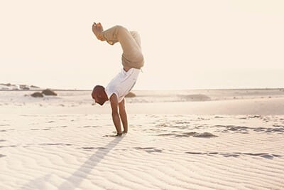 federico-zanchetta-yoga-sand-dunes